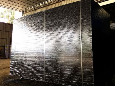 �V���������ظ�Ĥ��S